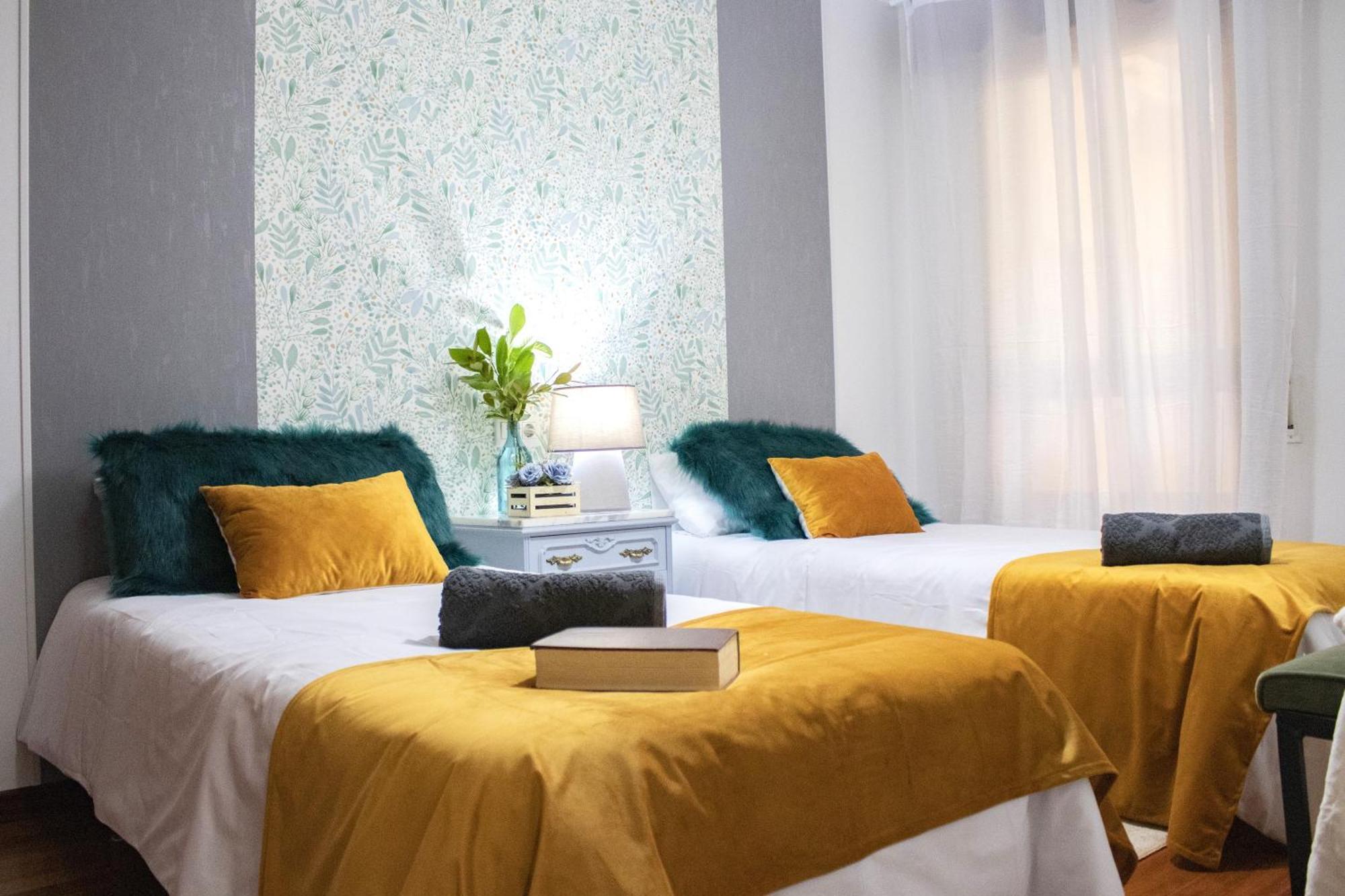 Luxury Singular Apartments Green 圣地亚哥－德孔波斯特拉 客房 照片