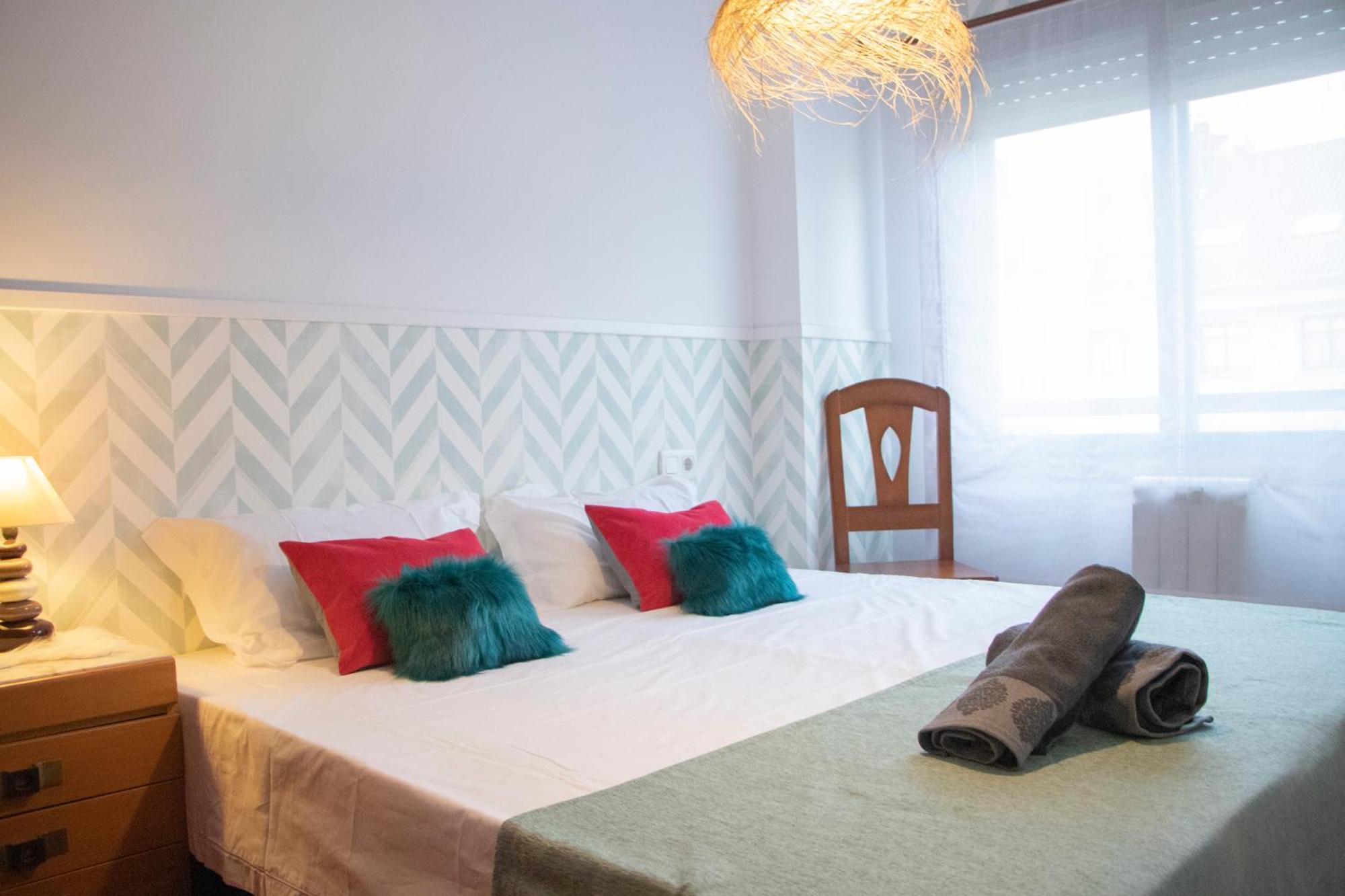 Luxury Singular Apartments Green 圣地亚哥－德孔波斯特拉 客房 照片